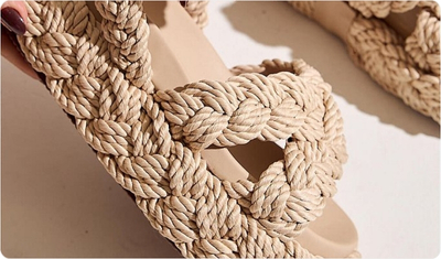 Estilo Sandália Náia Bege