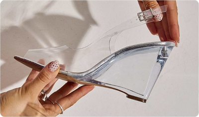 Detalhes Scarpin Storm Prata