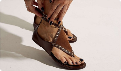 Sándalia Zaya Marrom Look Versátil