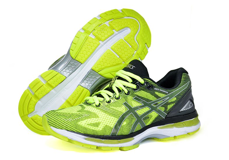 tenis asics gel para corrida