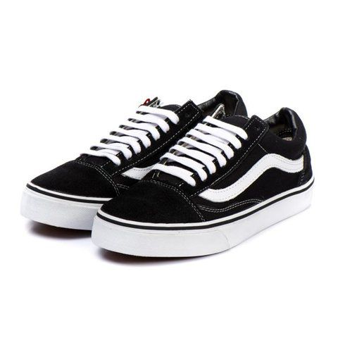 vans branco com listra preta